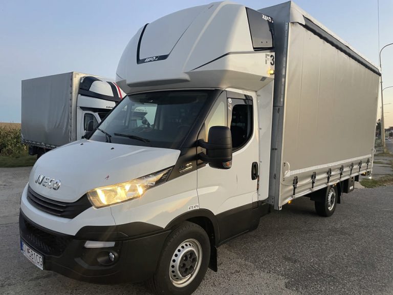 Plachtové Iveco Daily Kurier EU